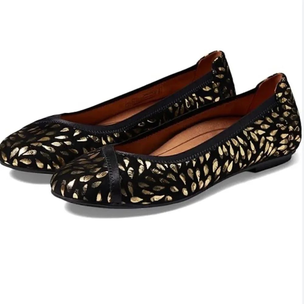 NWOB Vionic Caroll Ballet Flats Shoes 8.5 WIDE